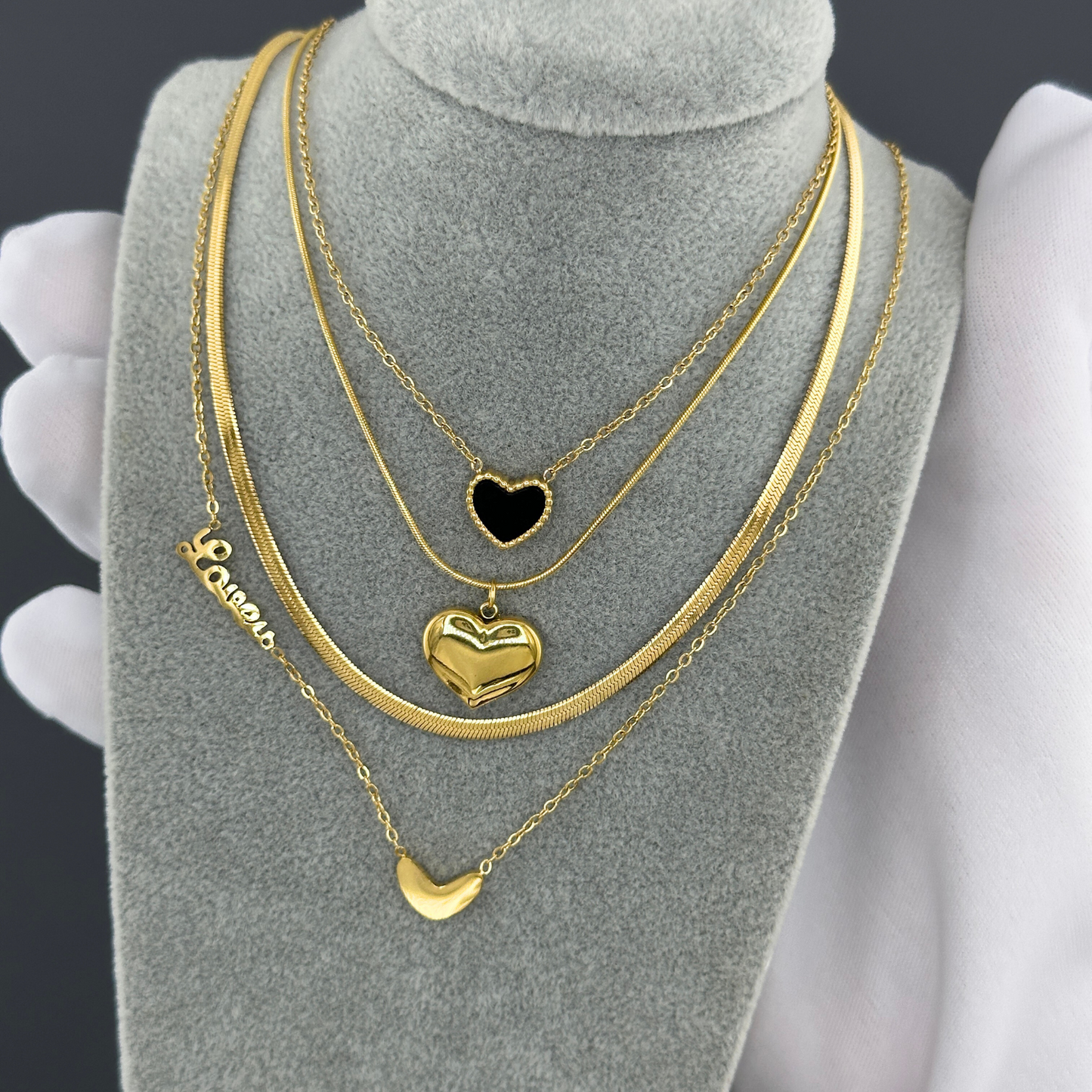 18K gold plated Stainless steel Hearts necklace