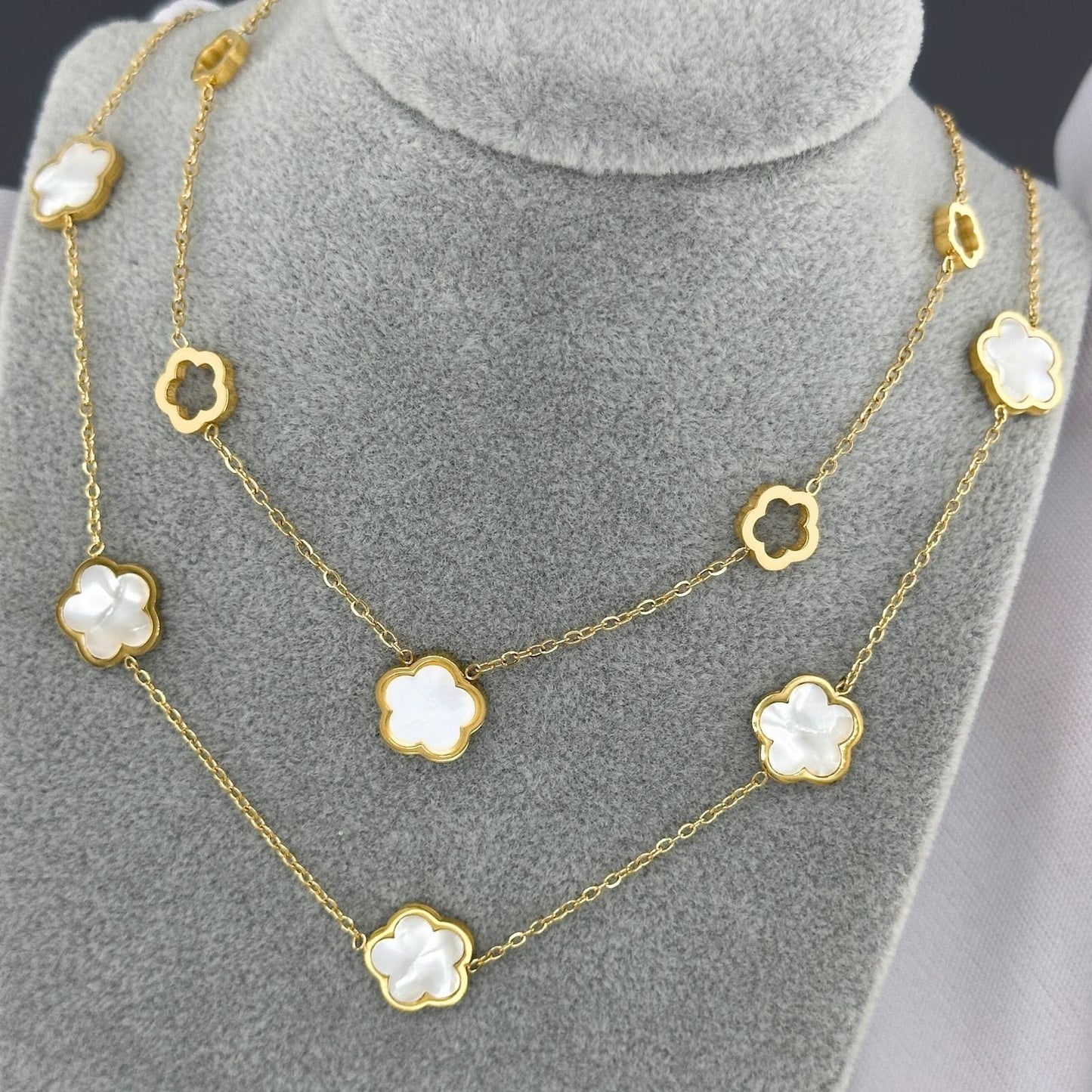 18K gold plated Stainless steel Flower Meadow necklace